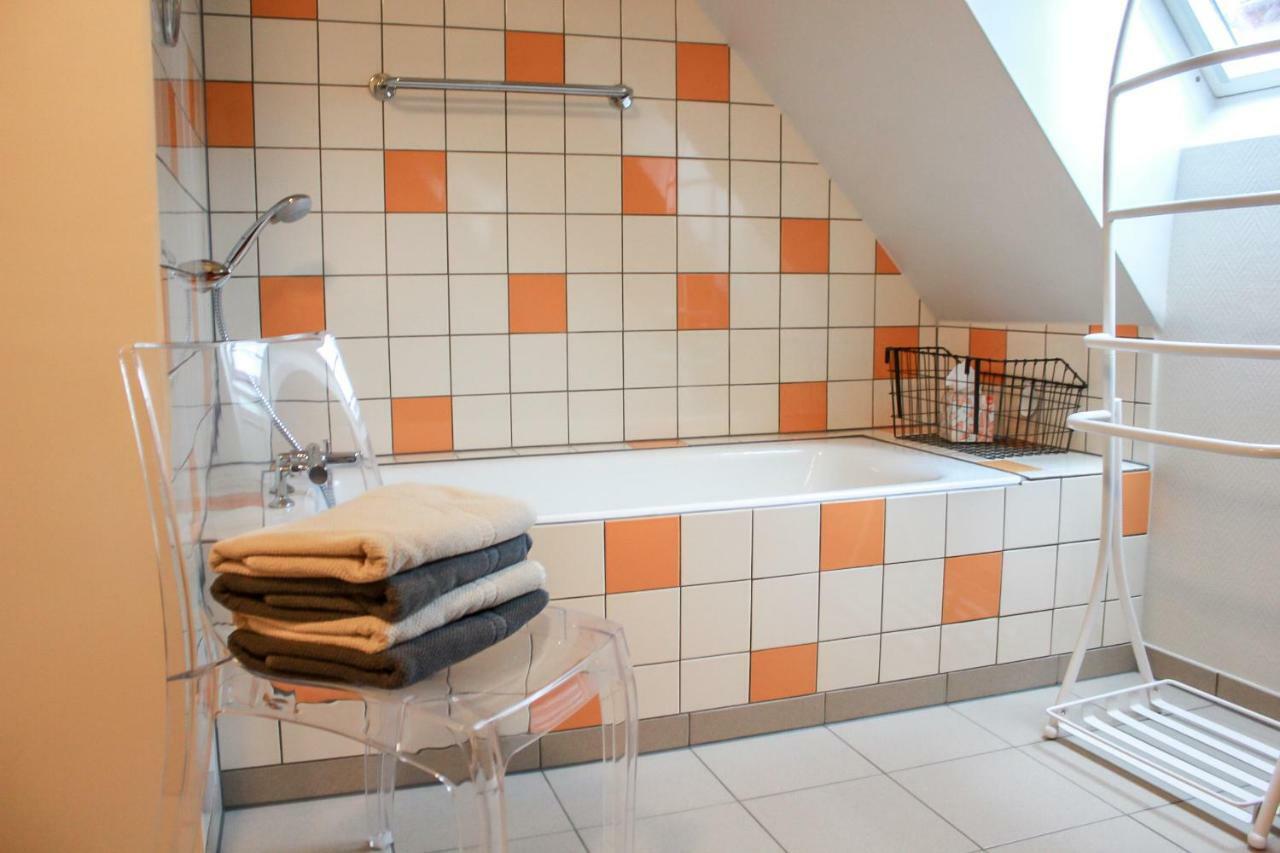Appartement Passe Partout Lucenay-l'Eveque Экстерьер фото