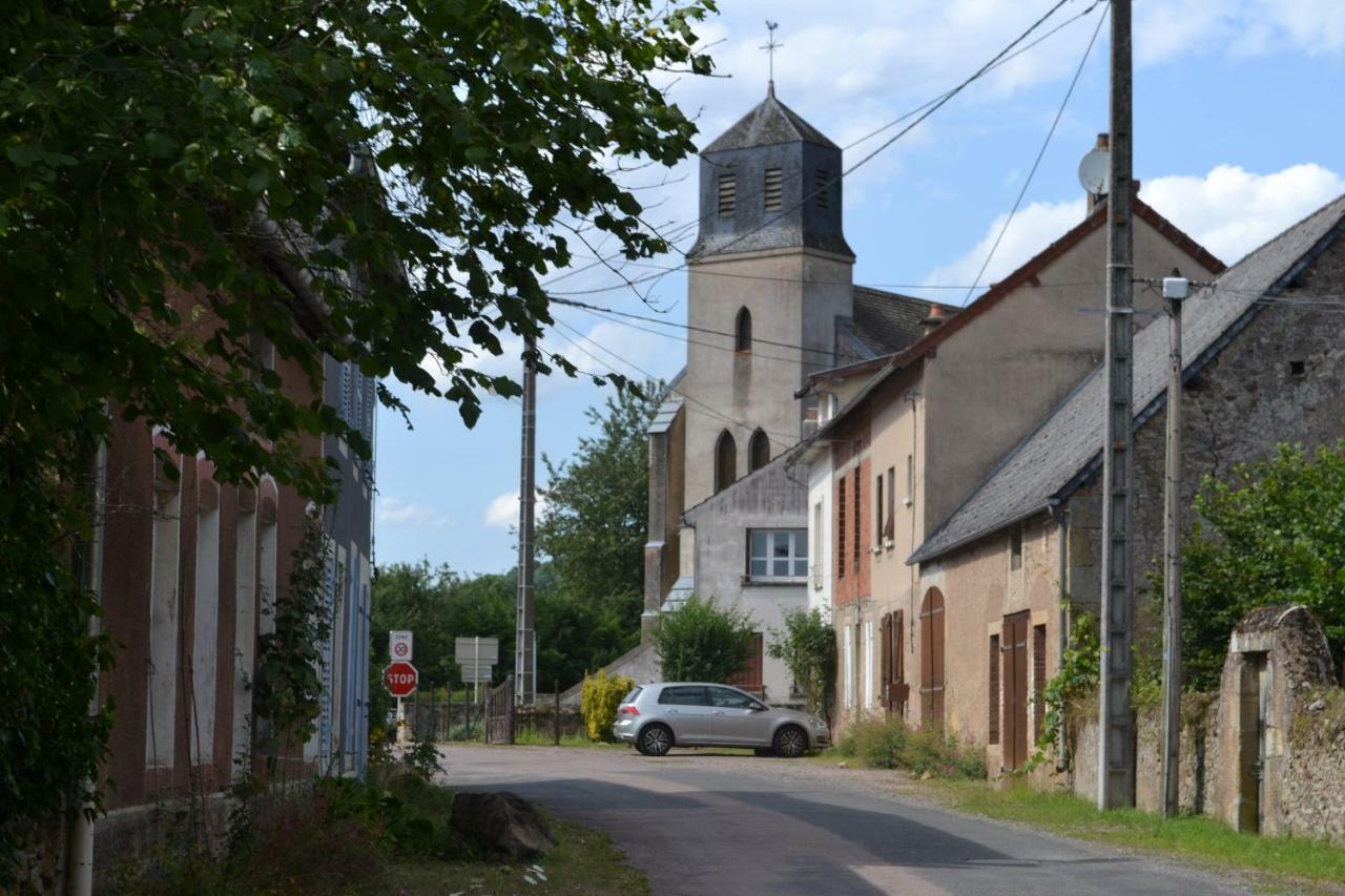 Appartement Passe Partout Lucenay-l'Eveque Экстерьер фото